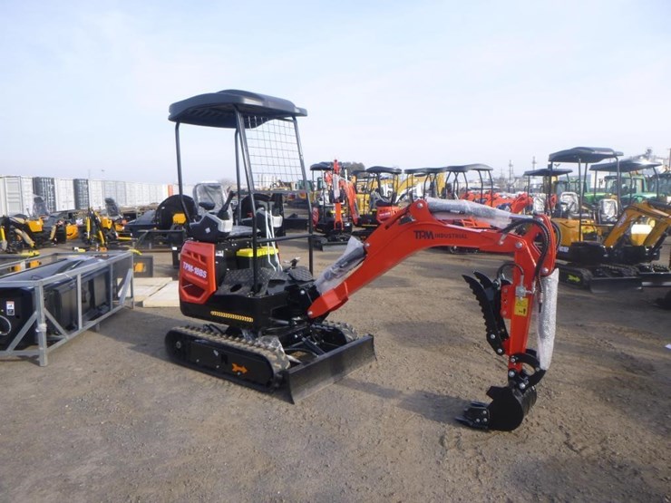 2025-tpm-18bs-hydraulic-excavator-image-2