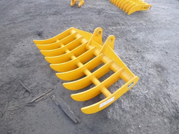 caterpillar-305-image-1