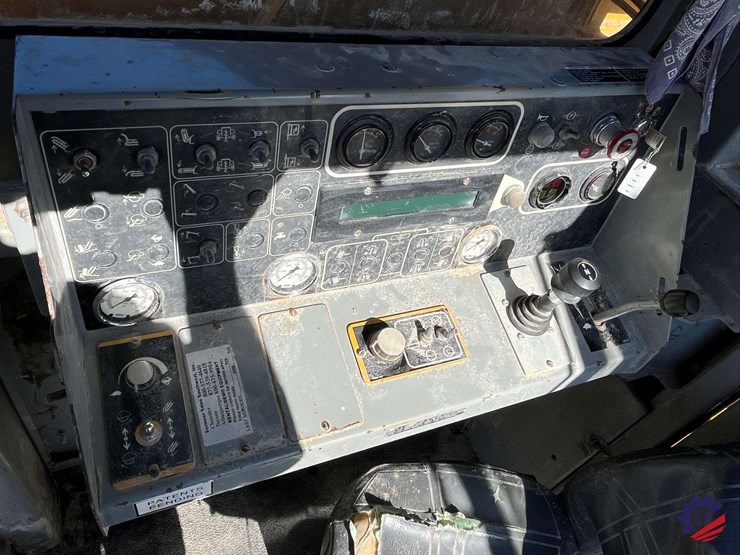 1995-vermeer-t755-image-73