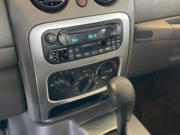 2004-jeep-liberty-image-18