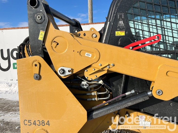 2023-caterpillar-259d3-image-9