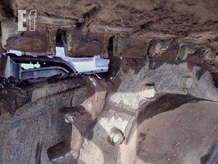 2017-kubota-kx040-4-image-30