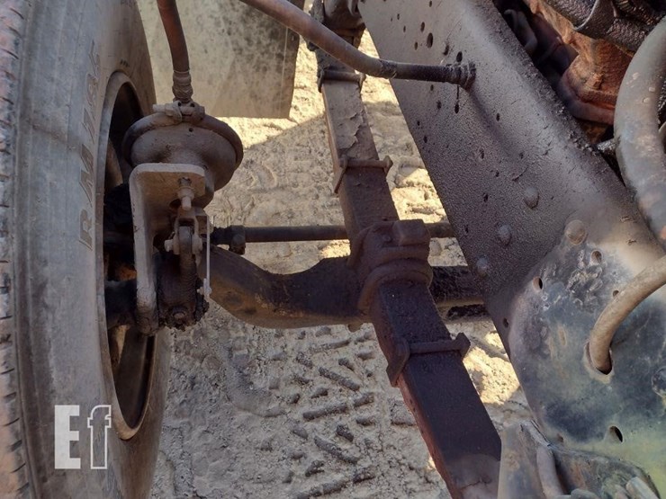 82-ford-l8000-dump-truck^title^-image-26