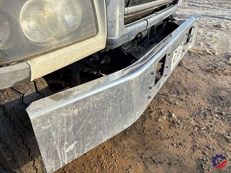 2017-mack-granite-gu713-image-31