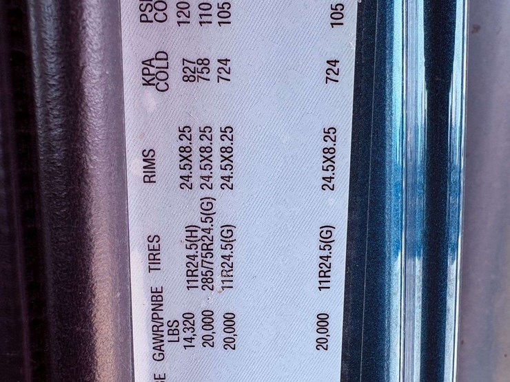 2021-western-star-4900ex-image-68