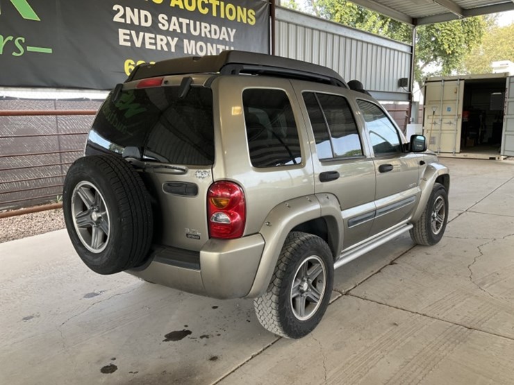 2004-jeep-liberty-image-7