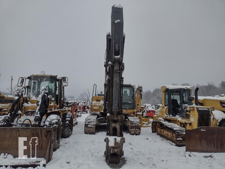 deere-350g-lc-image-2