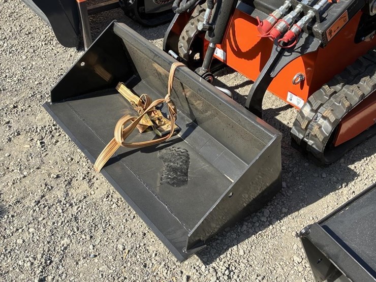 2025-sdlool-sl36c-skid-steer-loader-image-5