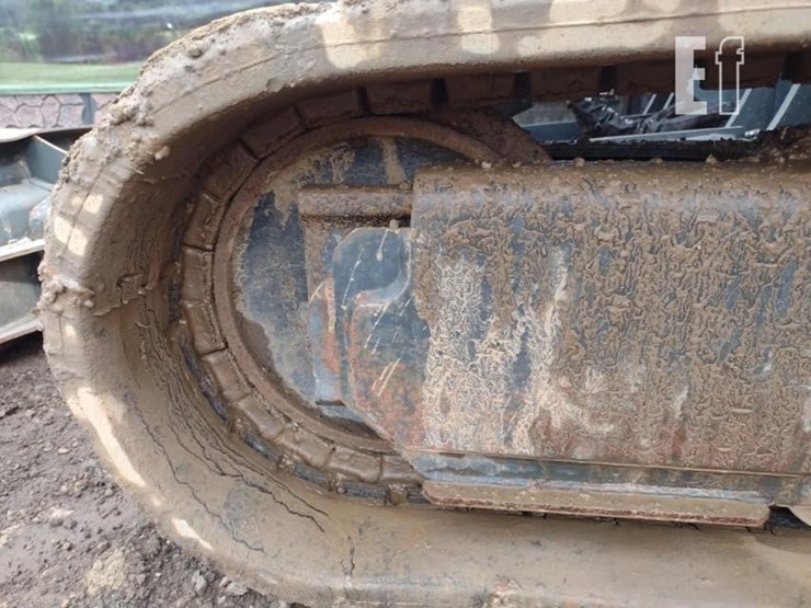 bobcat-e32i-image-40