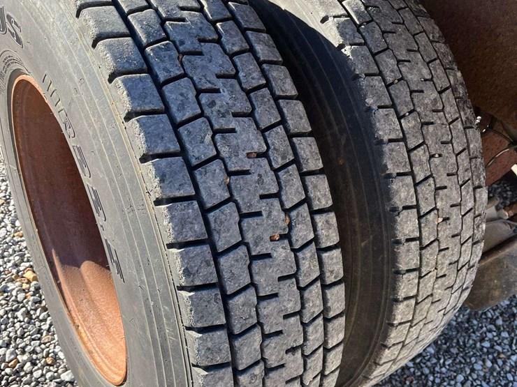 2008-international-4700-image-9