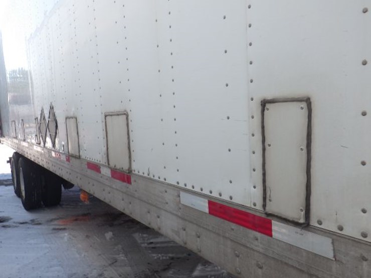 2016-great-dane-van-image-8