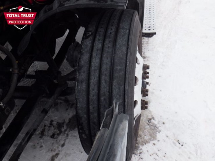 2021-freightliner-cascadia-116-image-19