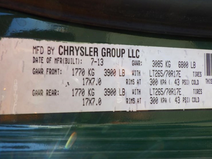 2013-dodge-1500-image-16