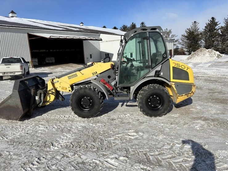 2016-wacker-neuson-telescopic-loader-image-2