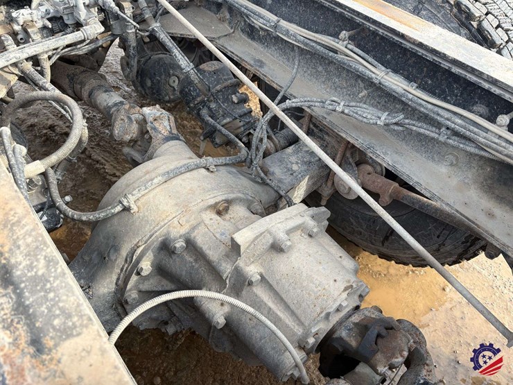 2021-western-star-4900ex-image-101