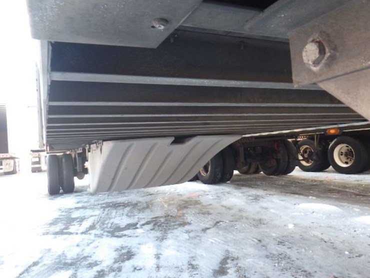 2018-hyundai-translead-image-6