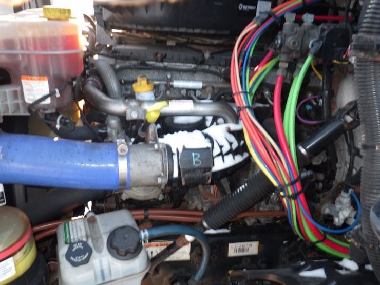 2019-freightliner-cascadia-116-image-16