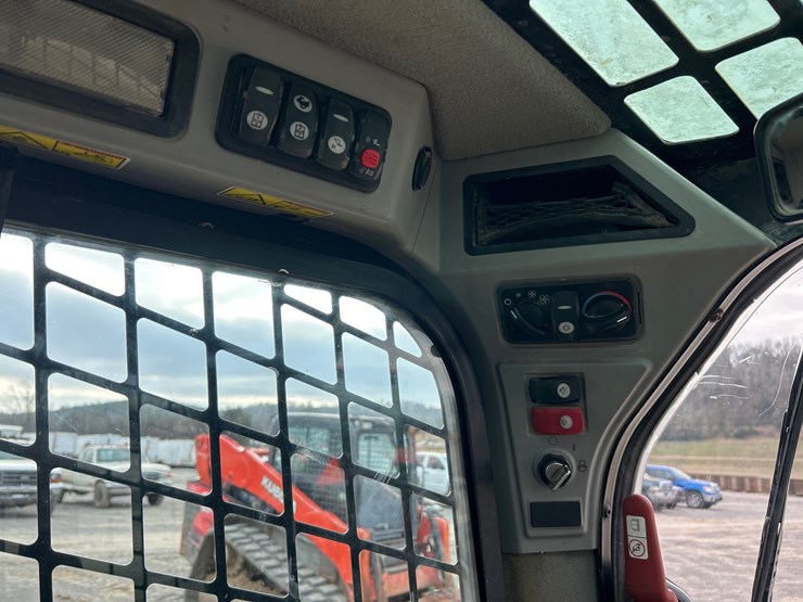 caterpillar-279d-image-15