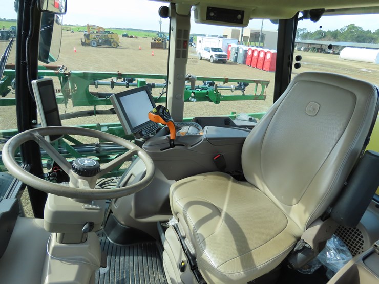2022-john-deere-r4023-image-22