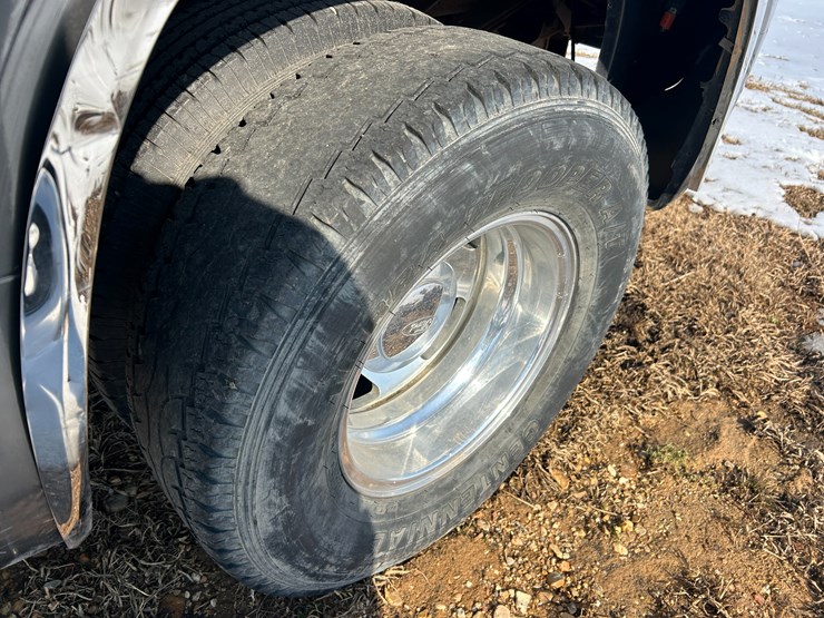 2003-ford-f350-image-9