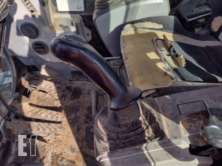 2013-caterpillar-314e-lcr-image-12