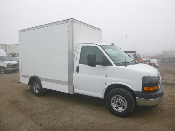 2023-gmc-3500-image-2