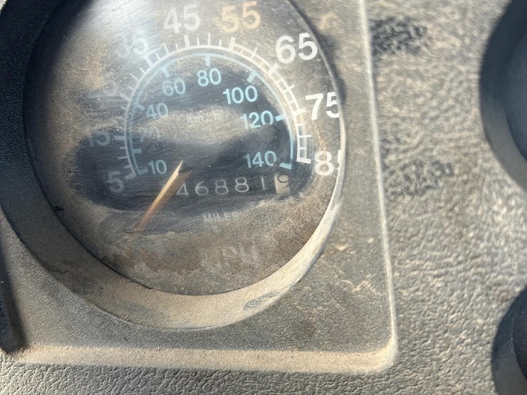 1984-international-s2200-image-26