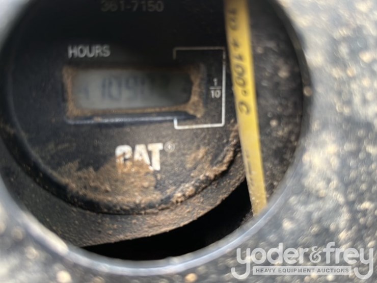 caterpillar-305-image-33