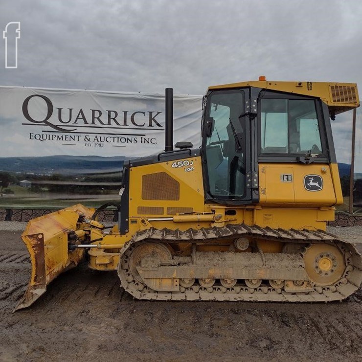 2016 DEERE 450J LGP