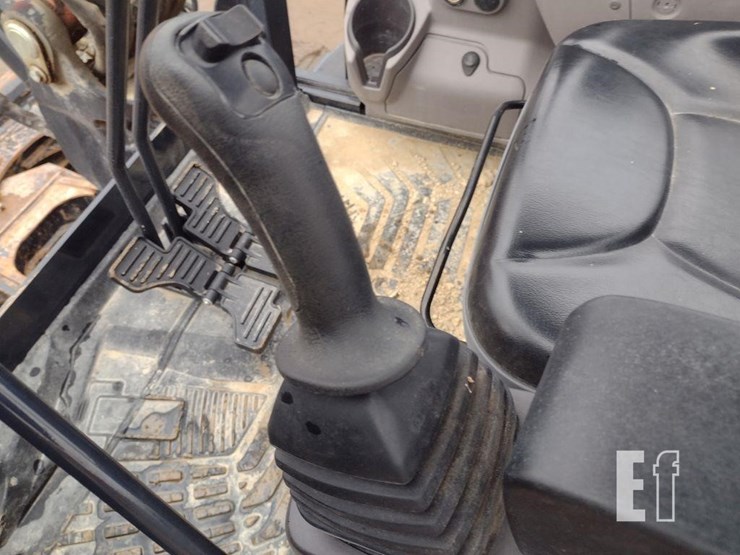 kubota-kx057-5-image-10