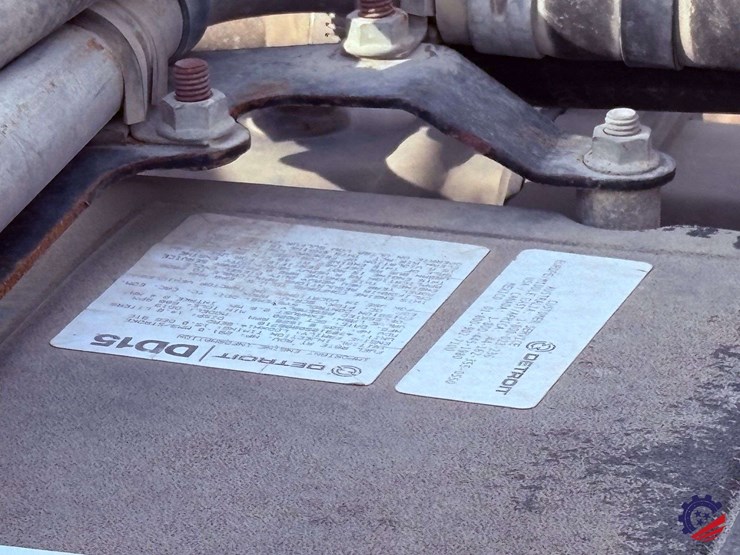 2021-western-star-4900ex-image-34