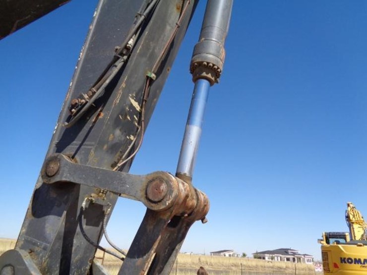 2015-deere-350g-lc-image-6