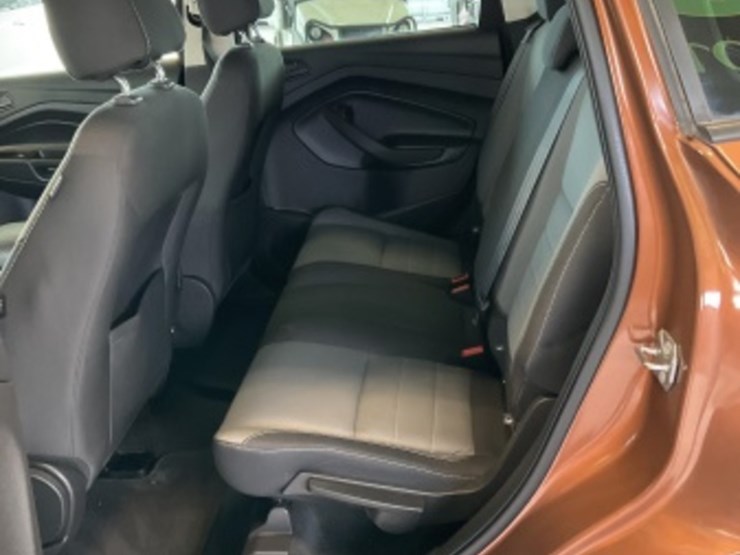 2017-ford-escape-image-24