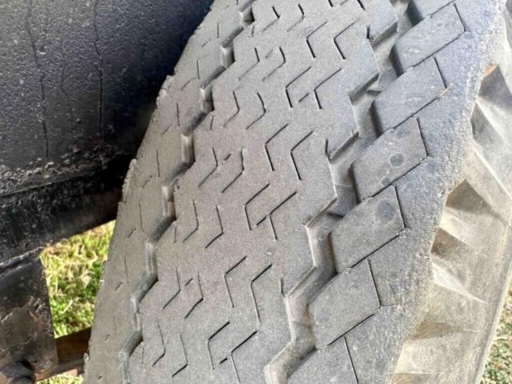 flatbed-trailer-image-11