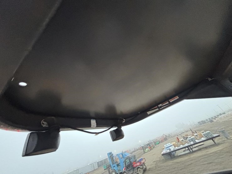 2013-volvo-sd75-image-31