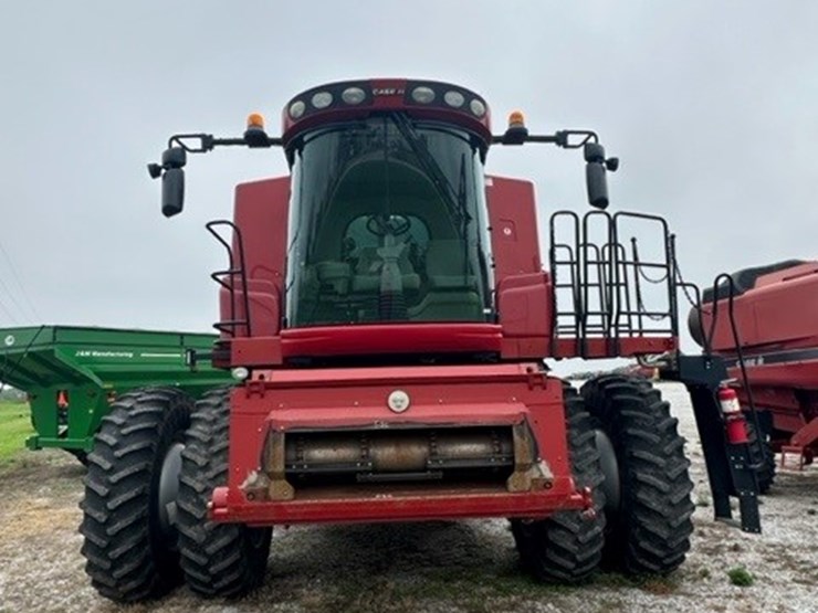 2010-case-ih-7120-image-7