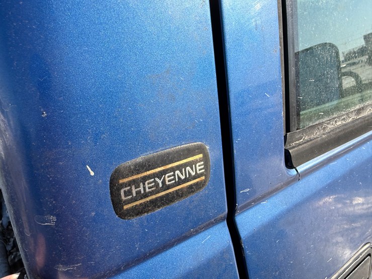 1997-chevrolet-3500-image-17