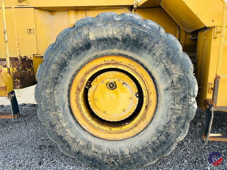 1996-caterpillar-988f-image-38