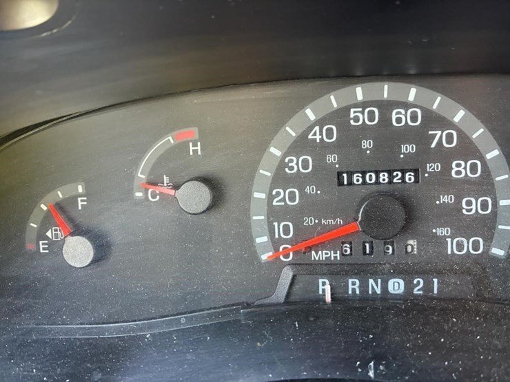 2001-ford-e250-image-16