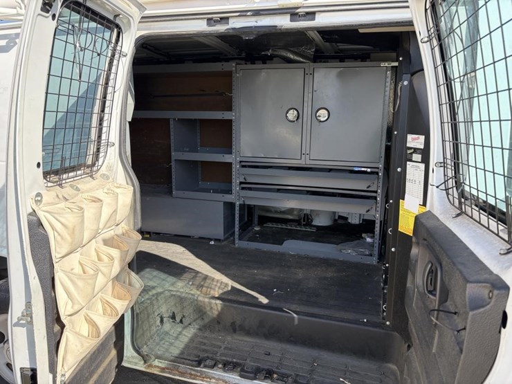 2007-utility-van-image-9