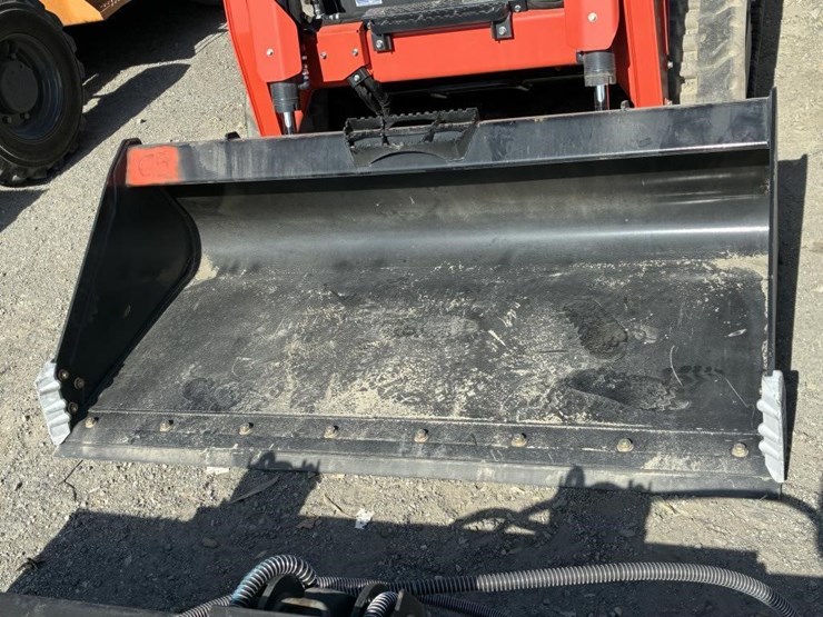 2024-kubota-svl75-3-image-9