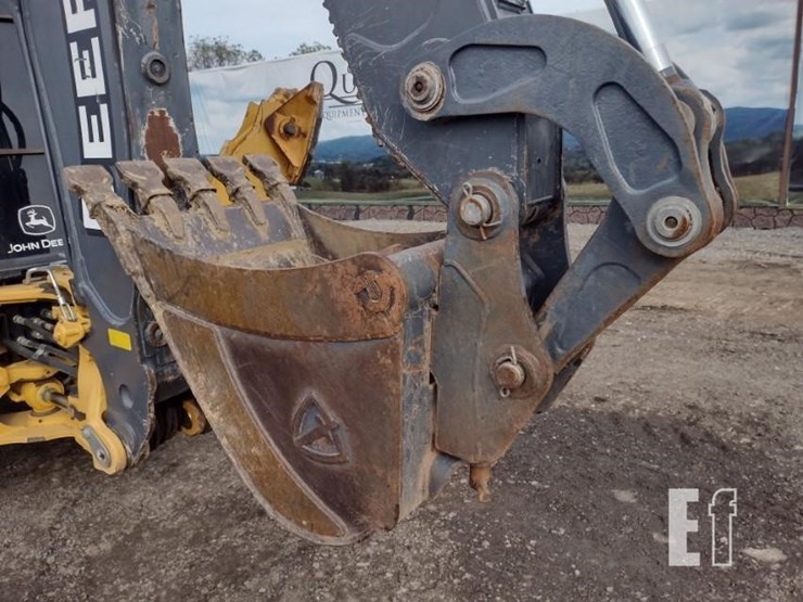 2019-deere-310sl-image-31