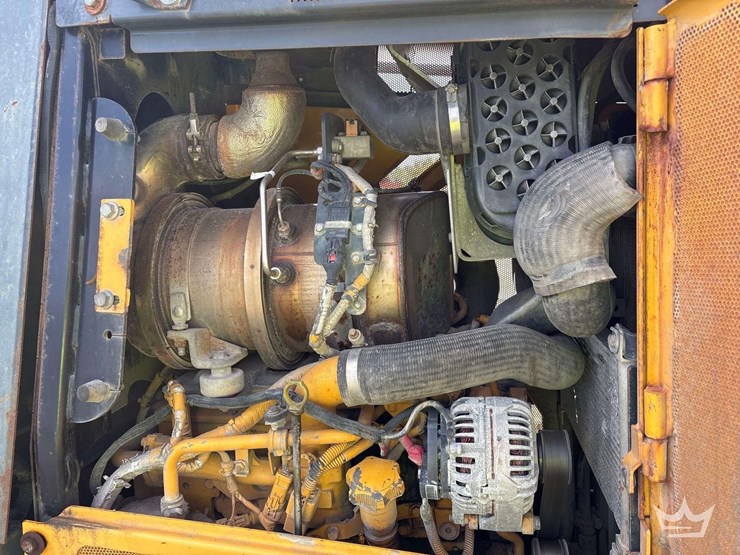 2014-deere-650k-image-20