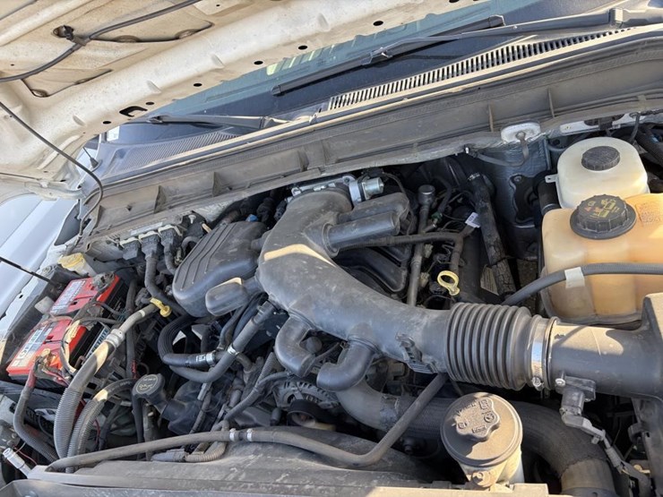 2012-ford-f550-image-6