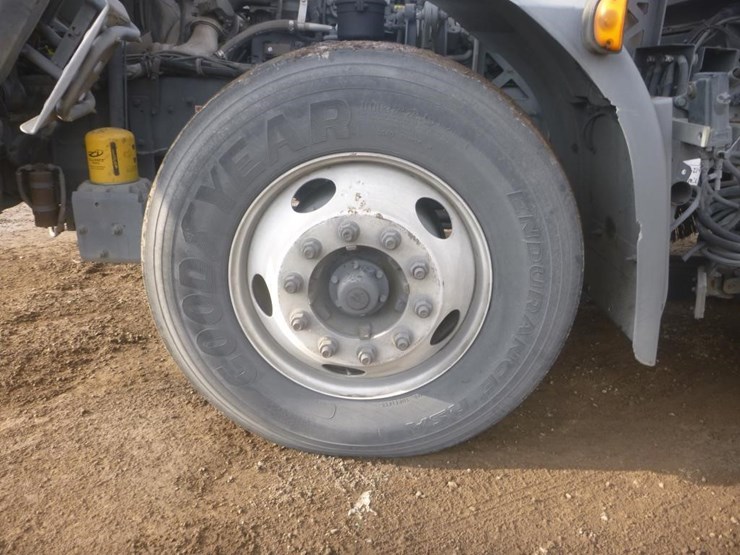 2016-tymco-600-image-22