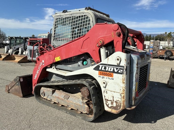 2019-takeuchi-tl10v2-image-4
