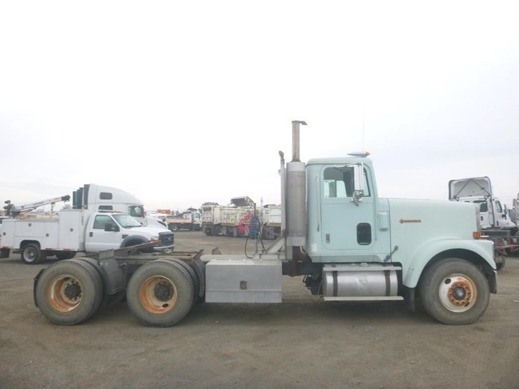 1990-international-9300-image-7