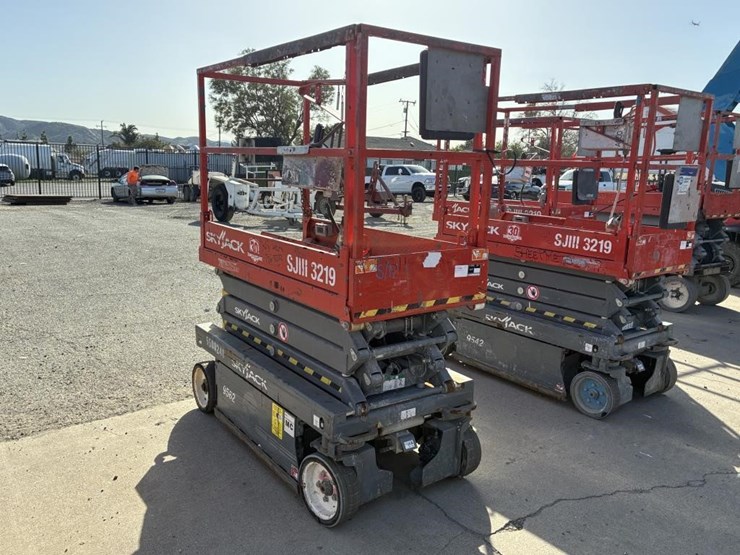 skyjack-sjiii3219-image-2