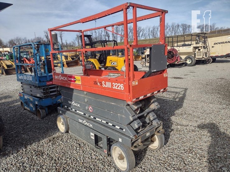 skyjack-sjiii3226-image-4
