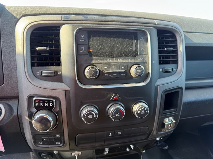 2019-dodge-1500-image-42